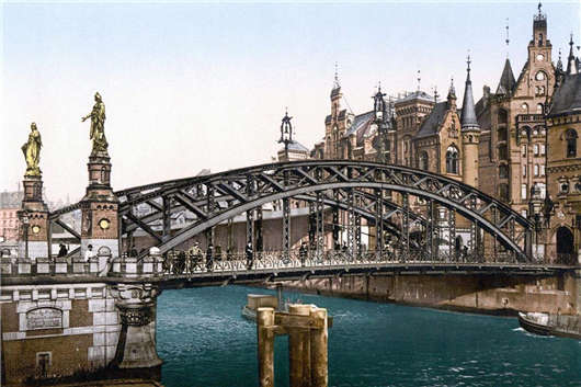 <a style='color:#268bd1;cursor:pointer;' href='/hanbao.html'><a style='color:#268bd1;cursor:pointer;' href='/hanbao.html'>德國漢堡</a></a>機場講解,旅行者與定居者一定要知道的問題 德國漢堡機場講解,旅行者與定居者一定要知道的問題