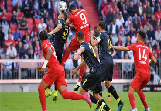 德國足球之Lewandowski繼續拜仁的夢想開始 德國足球之Lewandowski繼續拜仁的夢想開始